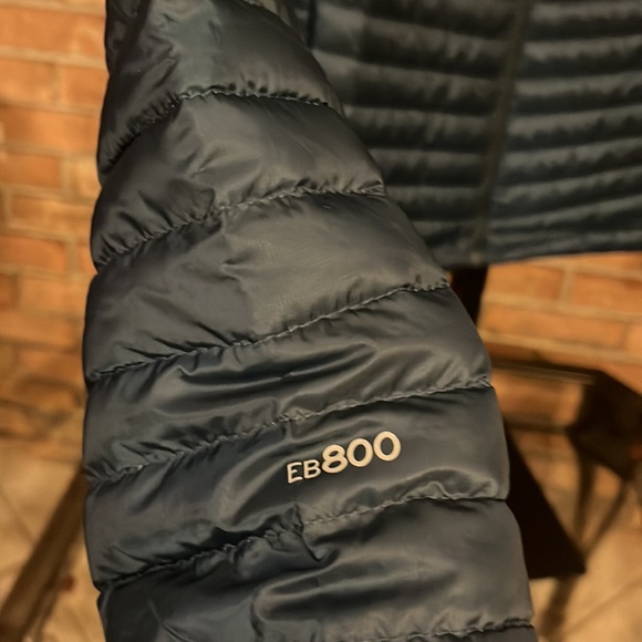 NWOT Eddie Bauer size small MicroTherm 2.0 Down Hooded Jacket 800 Downfill - Picture 7 of 10